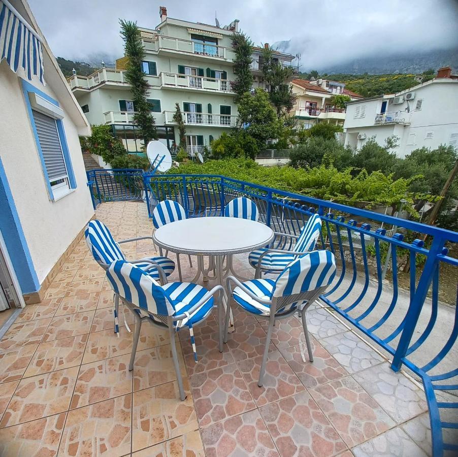 Apartmani Baresic Podgora Exterior foto