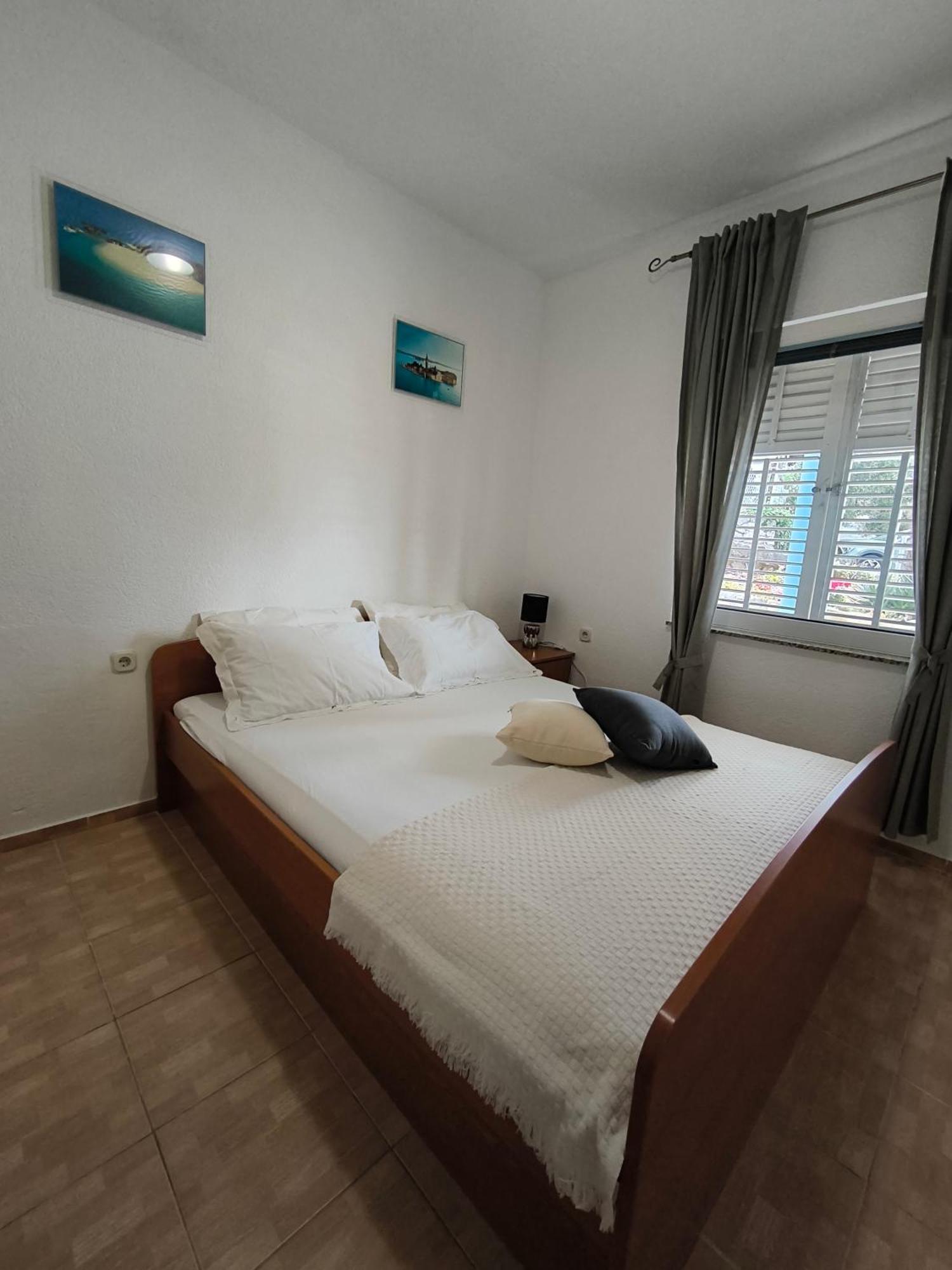 Apartmani Baresic Podgora Exterior foto