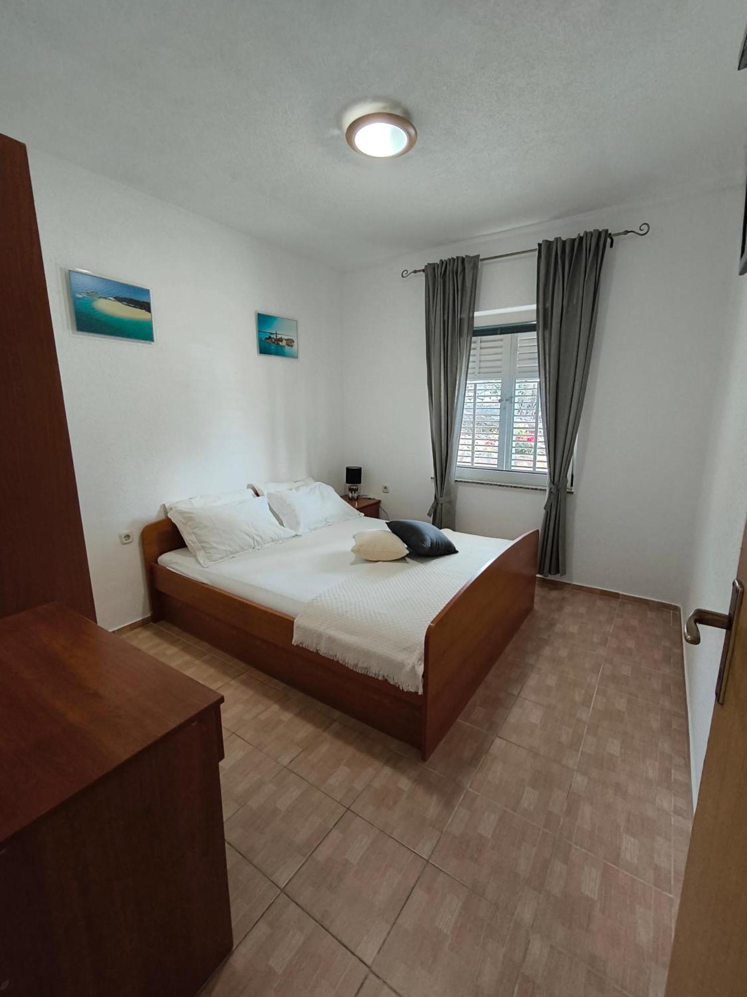 Apartmani Baresic Podgora Exterior foto